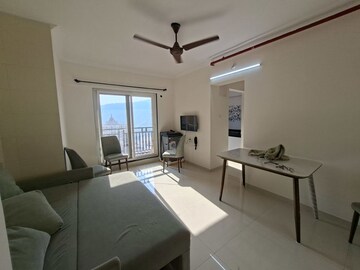 Master Bedroom in 1 BHK Apartment at Raunak Bliss B2, Ghodbunder Road – for Rent