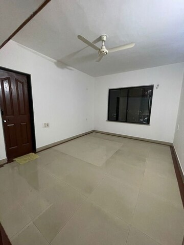 Room in 3 BHK Apartment at RK Lunkad Nisarg Nirmiti, Pimple Saudagar – for Sale