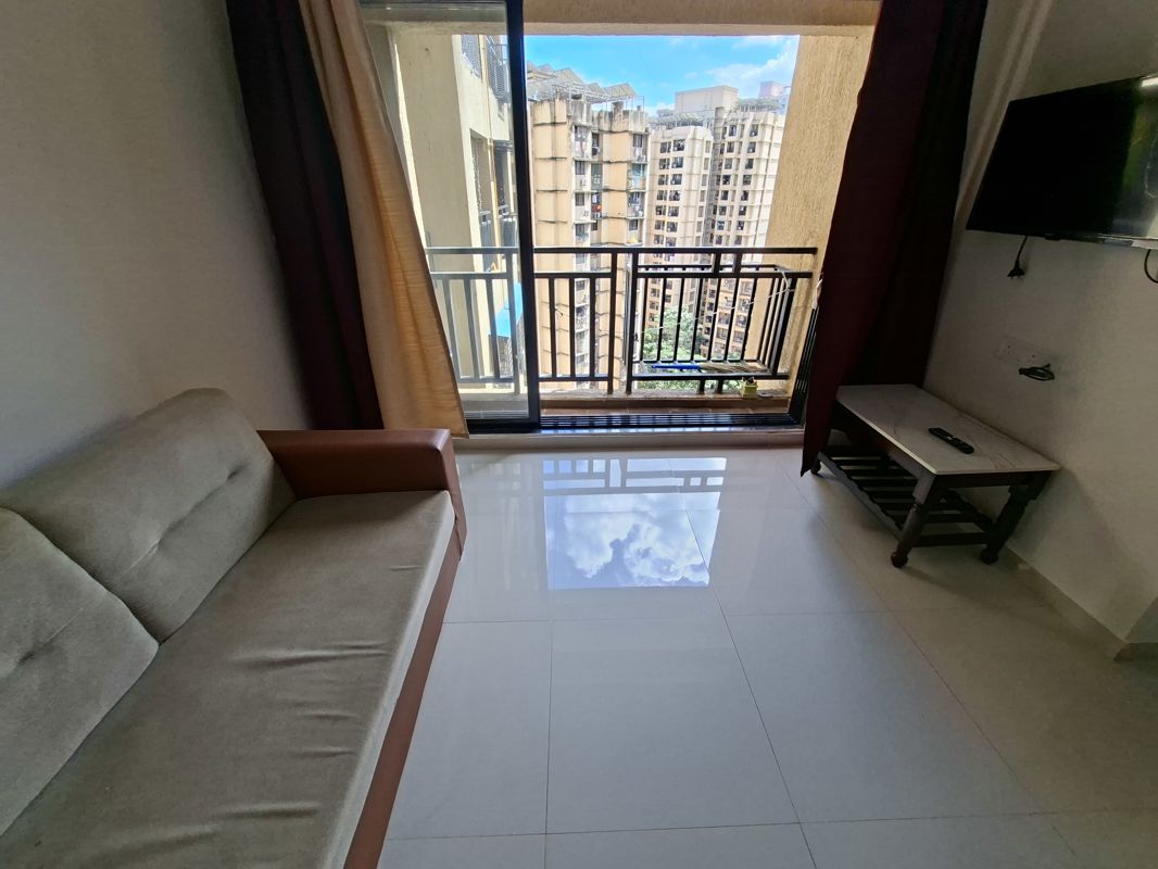 1 BHK + Extra Room Apartment For Rent in Raunak Bliss