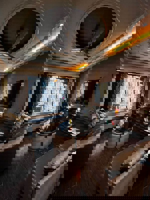 3 BHK 1000 Sq.Ft. Apartment in Shiv Om Complex