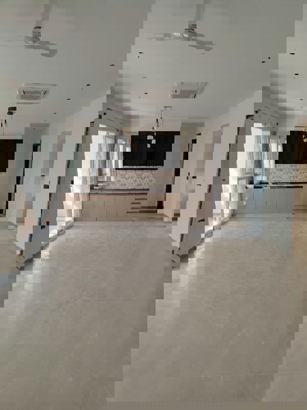 3 BHK + Extra Room 2050 Sq.Ft. Apartment in Sindhi Colony Ulsoor