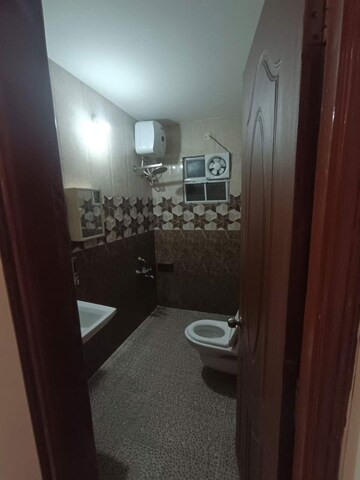 Bathroom in 3 BHK Apartment at Queens Manor Apartment, Shivaji Nagar – for Rent