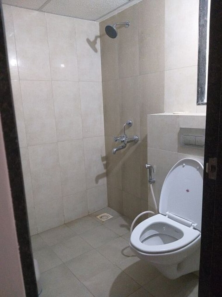 Bathroom, kolte-patil-three-jewels 2 Bedroom 1050 Sq.Ft. Builder Floor In Kondhwa Pune 9766121