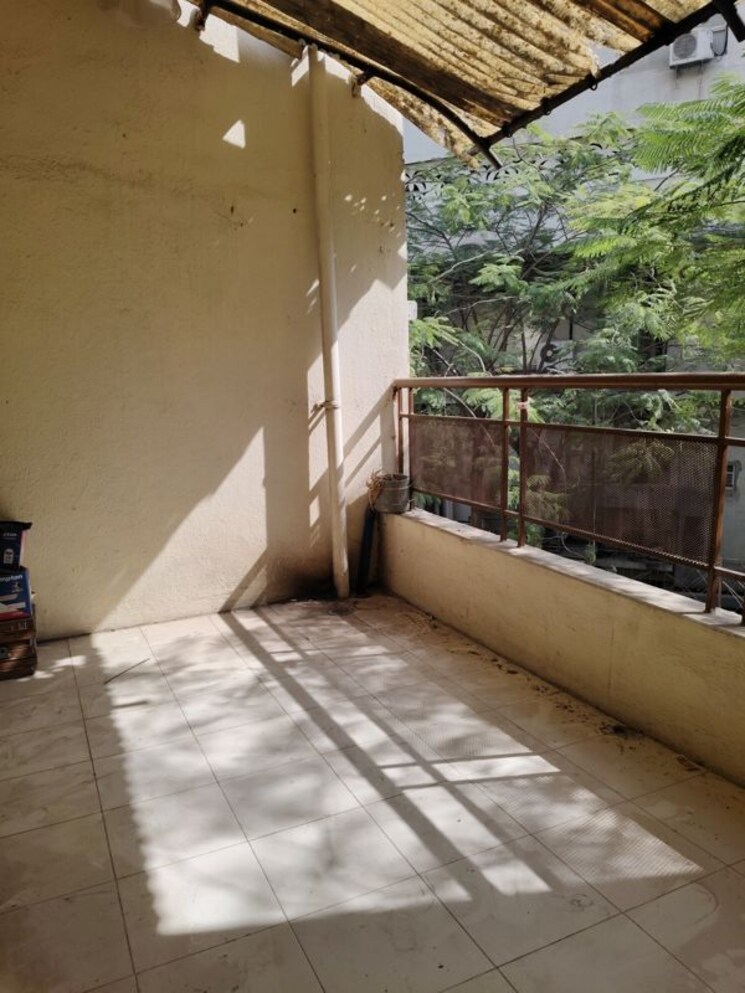 Balcony, atul-leela-garden 3.5 Bedroom 1800 Sq.Ft. Apartment In Kalyani Nagar Pune 9766143