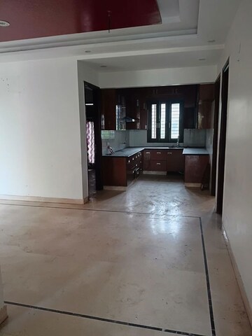 Kitchen in 3 BHK Builder Floor at Sector 47 – for Rent