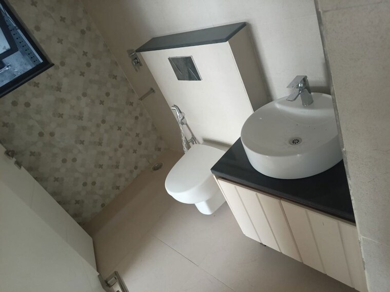 Bathroom, signature-global-city-63a 3 Bedroom 1470 Sq.Ft. Apartment In Sector 63a Gurgaon 9766168