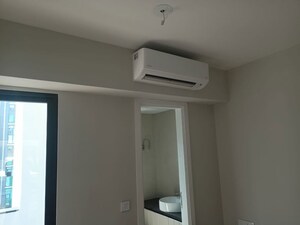 Building Lobby in 3 BHK Apartment at Signature Global City 63A, Sector 63a – for Rent