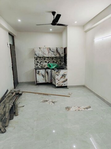 Room in 1 RK Builder Floor at Saket – for Rent