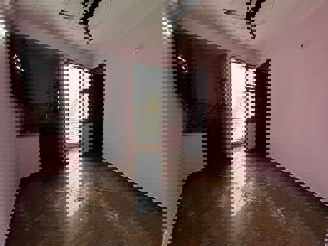 1 RkBuilder Floor For Rent in Saket