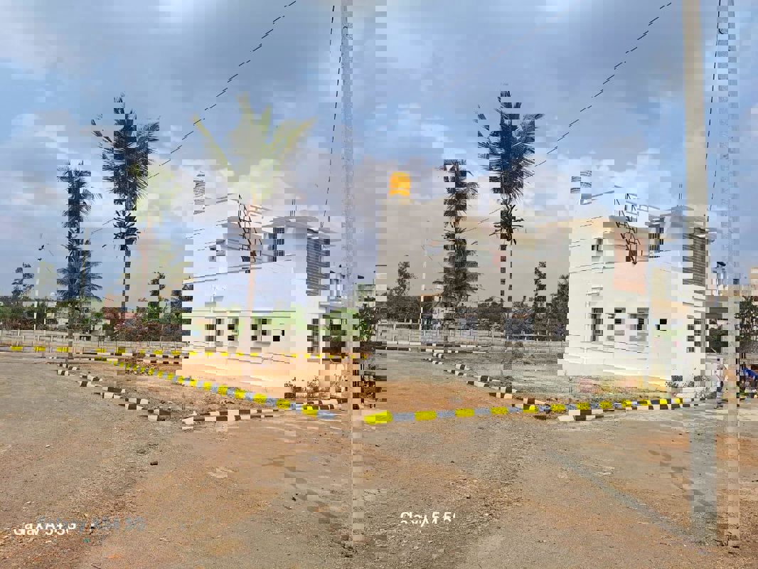 Plot For Sale in Malur