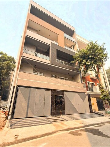 2 BHK Apartment For Rent in Lotus Homz, Sector 111