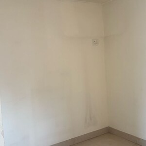 Room in 1 BHK Apartment at Raheja Gardens, Netaji Nagar – for Rent