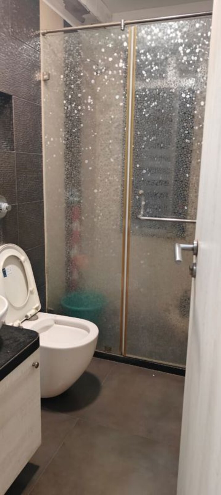 Bathroom, divine-aspen-garden 2 Bedroom 755 Sq.Ft. Apartment In Goregaon East Mumbai 9766289