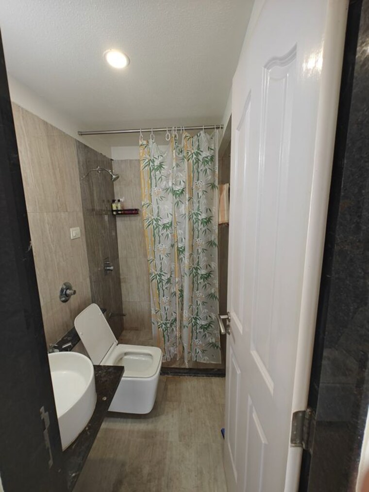 Bathroom, aspen-park 2 Bedroom 593 Sq.Ft. Apartment In Goregaon East Mumbai 9766319