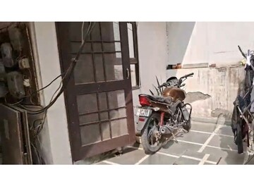 2.5 BHK Builder Floor – Exterior View View at Gupta Colony - for Sale