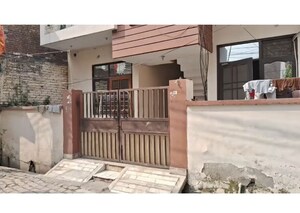 2.5 BHK Builder Floor – Exterior View View at Gupta Colony - for Sale