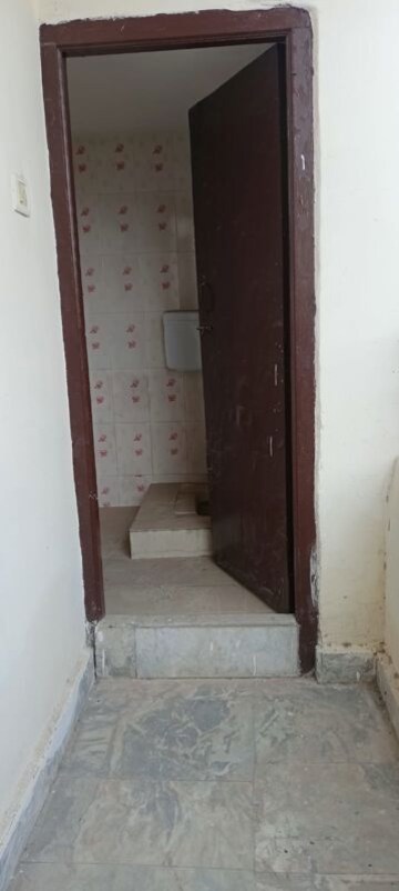 Bathroom in 3 BHK Apartment at Crystal Plaza Masab Tank, Masab Tank – for Sale
