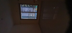 Room in 1 BHK Apartment at Shraddha Pearl, Kannamwar Nagar – for Rent