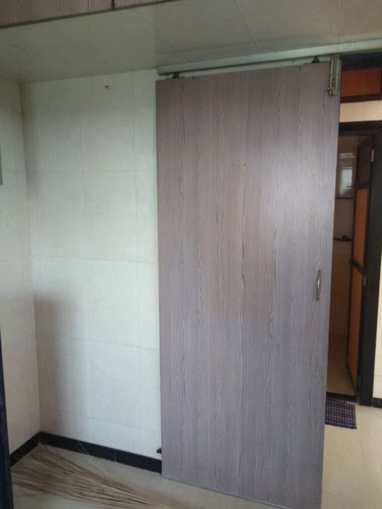 Room, wadhwa-tw-gardens 2.5 Bedroom 1250 Sq.Ft. Apartment In Kandivali East Mumbai 9766406