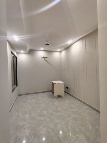 Bathroom in 3 BHK Apartment at Alaknanda – for Sale