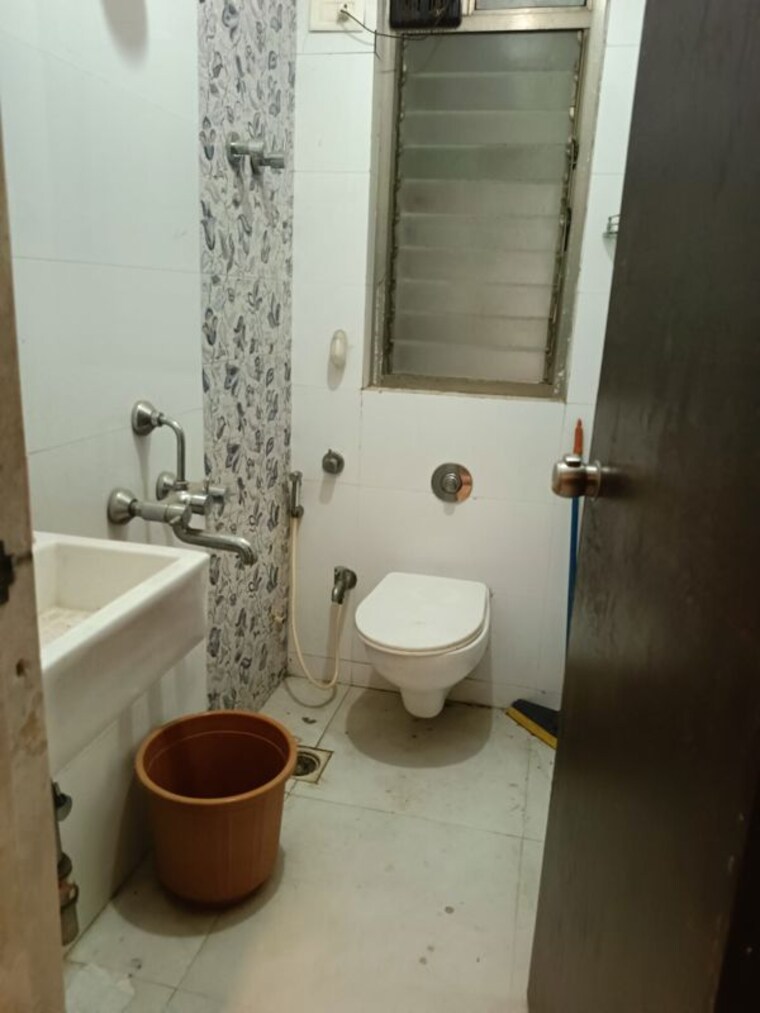 Bathroom, neumec-elegance 1 Bedroom 715 Sq.Ft. Apartment In Lower Parel Mumbai 9766506