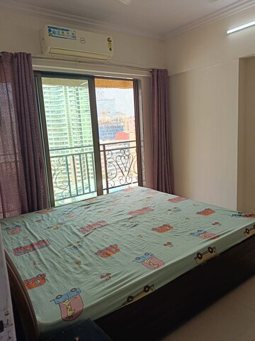 Bedroom in 2.5 BHK Apartment at Amann Marina, Worli – for Rent