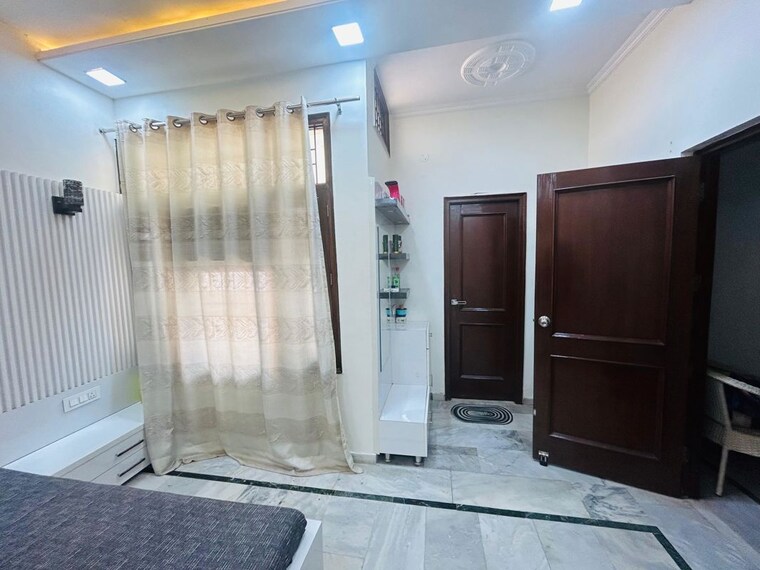 undefined, dhakoli 6 Bedroom 1000 Sq.Ft. Independent House In Dhakoli Zirakpur 9766531