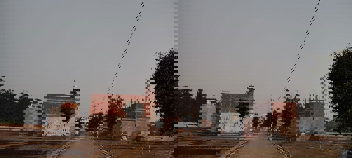 Plot For Sale in Mohanlalganj