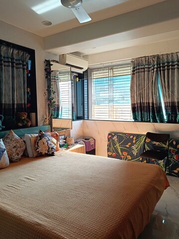 Bedroom in 1 BHK Apartment at Nutan Madhuban Apartment, Worli – for Rent