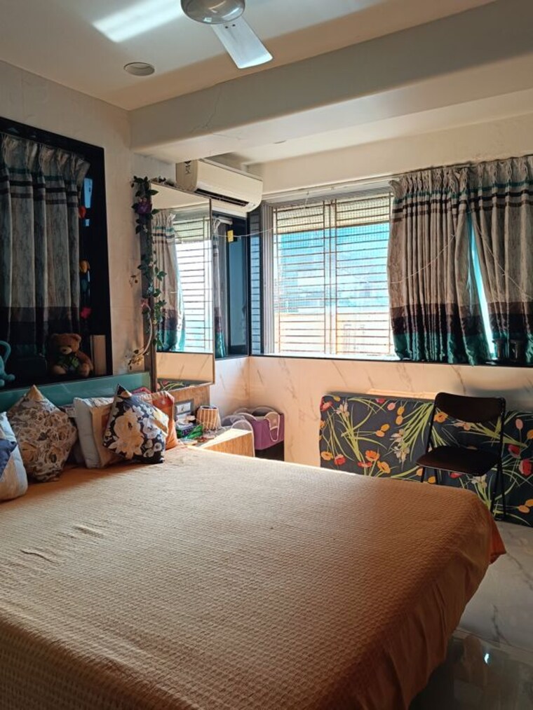 Bedroom, nutan-madhuban-apartment 1 Bedroom 750 Sq.Ft. Apartment In Worli Mumbai 9766564