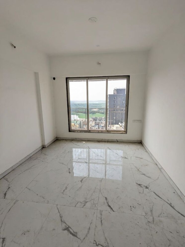 Room, dharti-presidio 2 Bedroom 628 Sq.Ft. Apartment In Malad West Mumbai 9766561