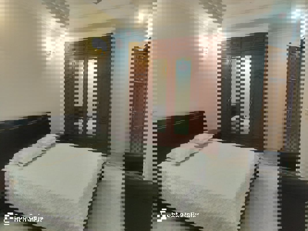 3 BHK + Servant Room Builder Floor For Rent in Green Park