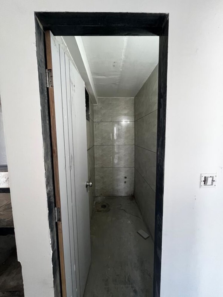 undefined, adajan 1 Bedroom 620 Sq.Ft. Apartment In Adajan Surat 9766576