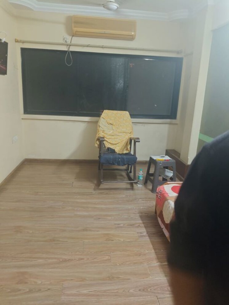  Parking, shankar-apartments-jb-nagar 2 Bedroom 650 Sq.Ft. Apartment In Jb Nagar Mumbai 9766570