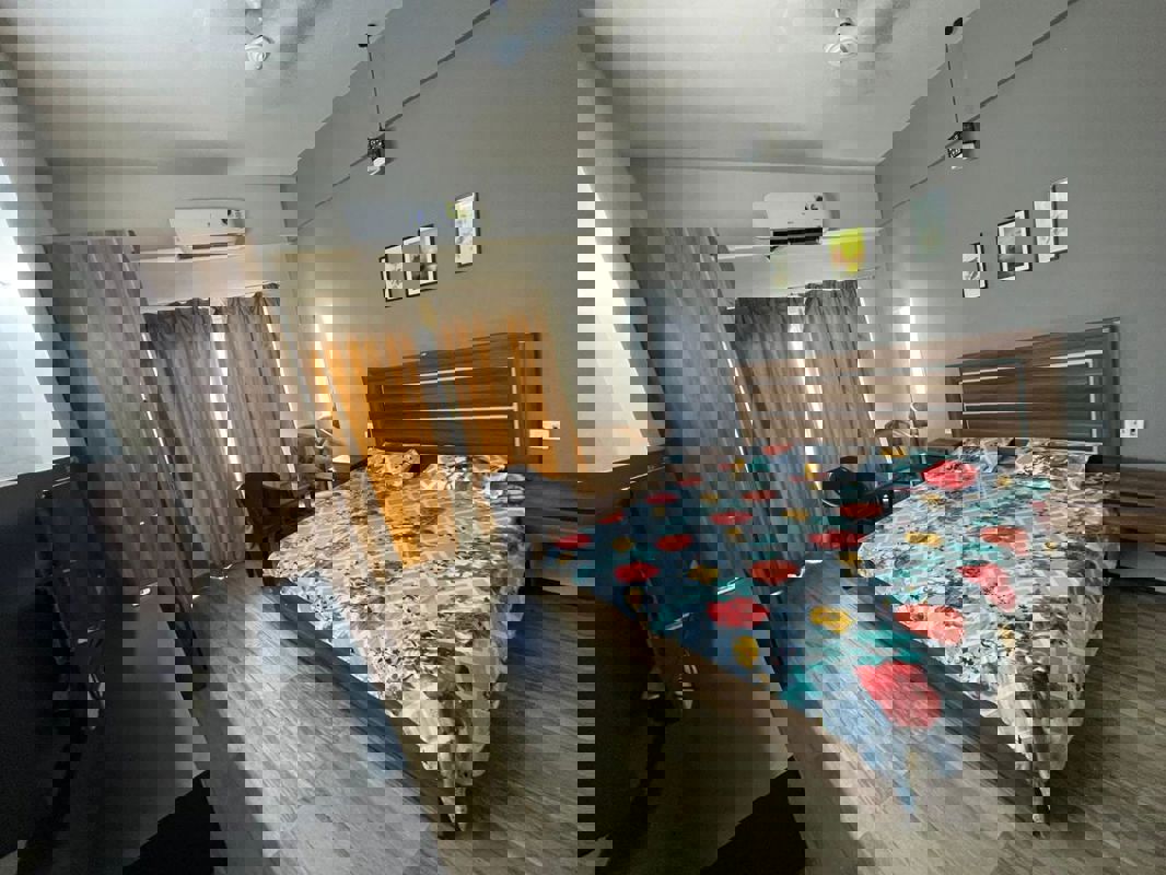 1 BHK 435 Sq.Ft. Apartment in Paramount Golfforeste