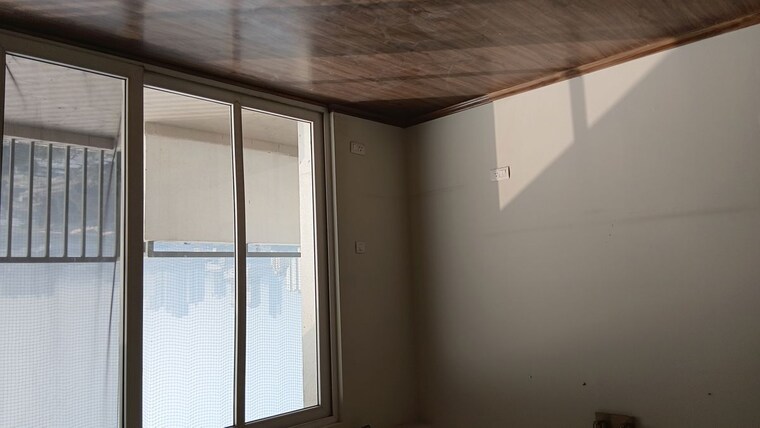 Room, emaar-the-palm-drive-the-premier-terraces 4 Bedroom 4050 Sq.Ft. Penthouse In Sector 66 Gurgaon 9766659