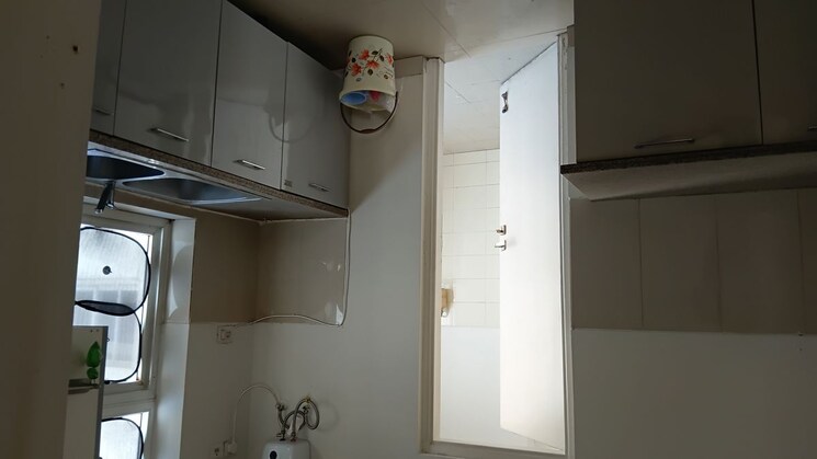 Kitchen, emaar-the-palm-drive-the-premier-terraces 4 Bedroom 4050 Sq.Ft. Penthouse In Sector 66 Gurgaon 9766659