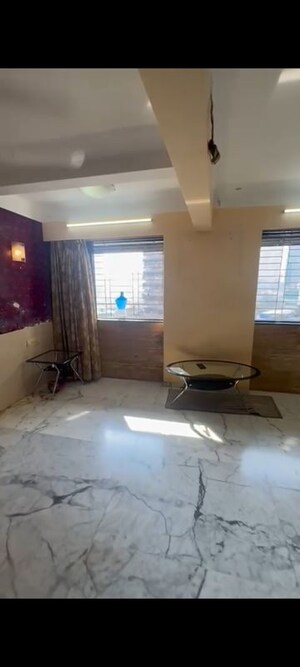 Living Room in 3 BHK Apartment at Zainab Tower, Madanpura – for Rent