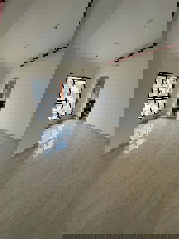 Room in 3 BHK Apartment at Chaitanya Om Shivam, Borivali West – for Sale