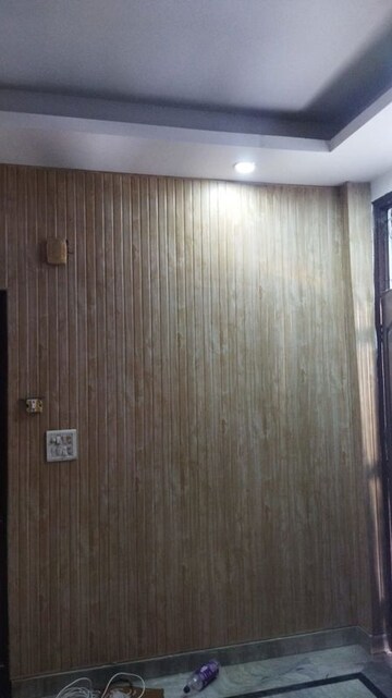Furnished Amenities in 2 BHK Builder Floor at Swaran Jayanti Puram – for Sale