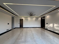 3.5 BHK + Servant Room Apartment For Sale in DLF Windsor Court