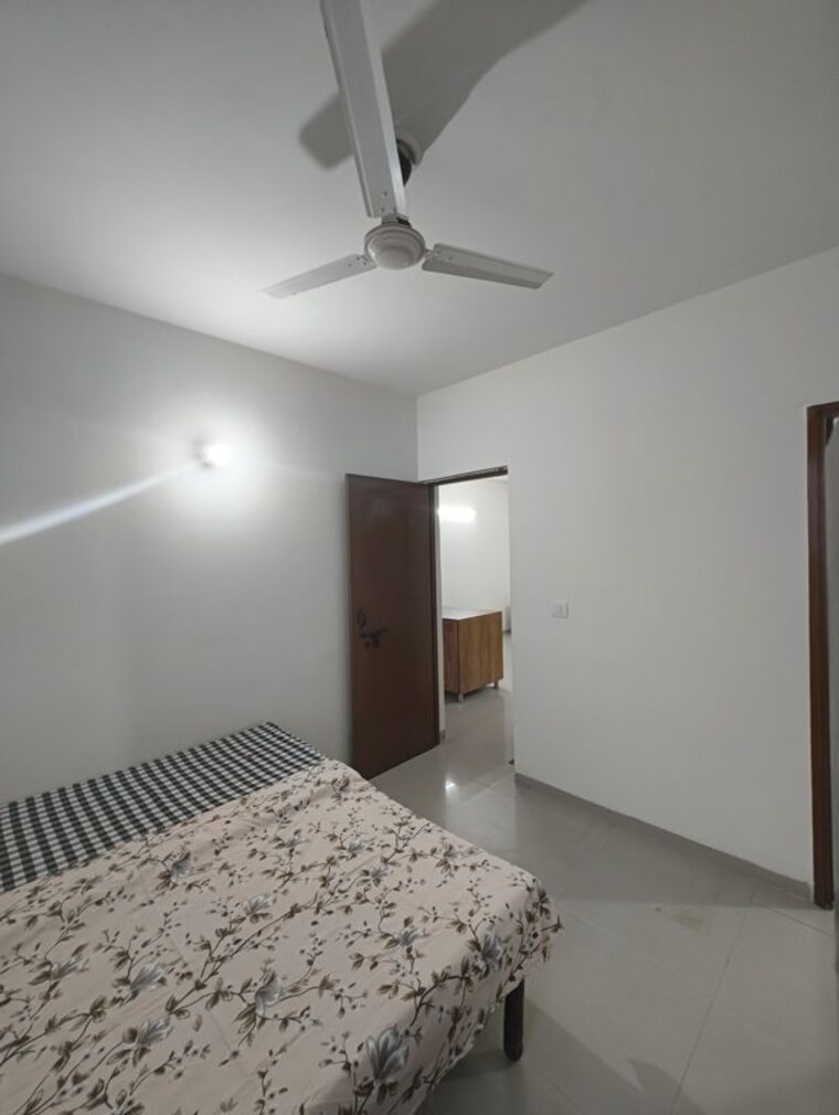 Room, adani-aangan 1 Bedroom 412 Sq.Ft. Apartment In Sector 89a Gurgaon 9766753