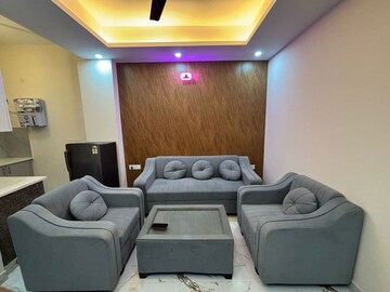 Team Area in 3 BHK Builder Floor at Ansal Sushant Apartments, Sushant Lok I – for Rent