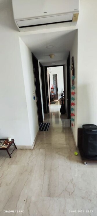 3 BHK + Pooja Room,Servant Room,Extra Room 1116 Sq.Ft. Apartment in Lodha Aura