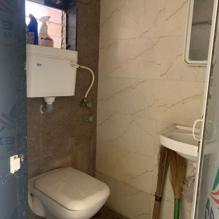 Bathroom, vastu-acharya-ashram 1 Bedroom 432 Sq.Ft. Apartment In Vazira Mumbai 9766770