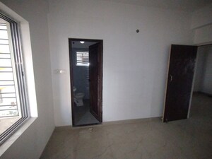 Room in 3 BHK Apartment at Stand Alone, New Town Action Area ii – for Sale