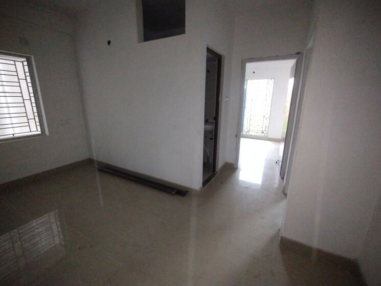 Room, stand-alone 3 Bedroom 1250 Sq.Ft. Apartment In New Town Action Area ii Kolkata 9766772