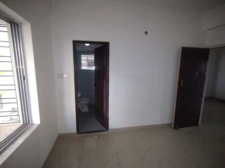 Room, stand-alone 3 Bedroom 1250 Sq.Ft. Apartment In New Town Action Area ii Kolkata 9766772