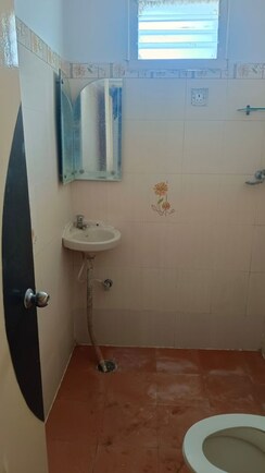 2 BHK + Pooja Room Apartment For Sale in Pothinamallayya Palem