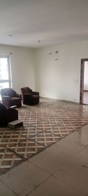 Living Room in 4 BHK Apartment at Dundahera – for Rent